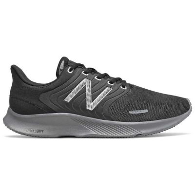 running shoe New Balance 068 V1