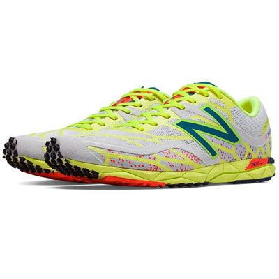 running shoe New Balance 1600 v2