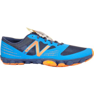 running shoe New Balance T00