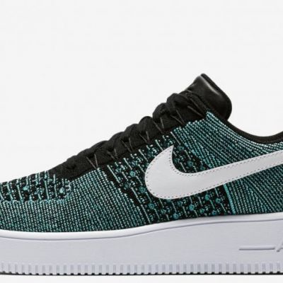  Nike Air Force 1 Flyknit Low