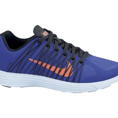 running shoe Nike LUNARACER+ 3