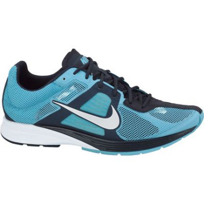 running shoe Nike Zoom Streak 4