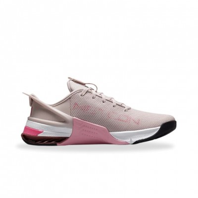 Nike Metcon 8 FlyEase Women