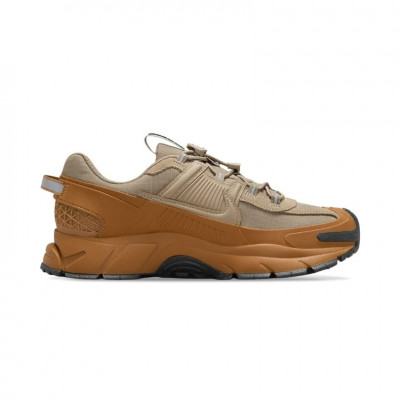 Nike Zoom Vomero Roam Women