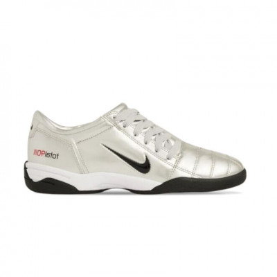 shoe Nike Total 90 III