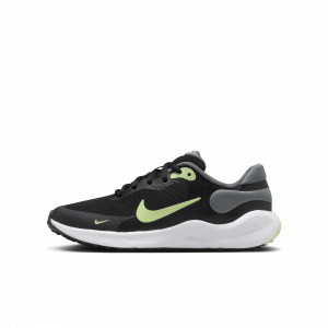 Nike Revolution 7 Older Kids' Running Shoes - Black