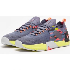 Under Armour TriBase Reign