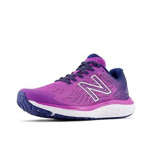 New Balance Women's 520 V8 Sneaker