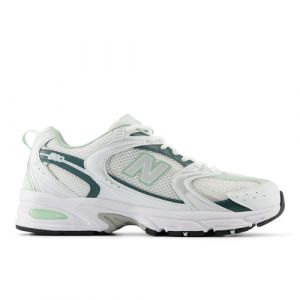 New Balance Unisex 530 in White/Green Synthetic, size 8.5