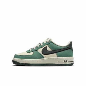 Nike Air Force 1 LV8 Older Kids' Shoes - White