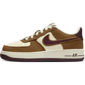 Nike Older Kids' Shoes Air Force 1 LV8