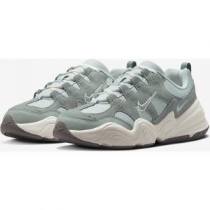 Nike Sportswear Womens Tech Hera