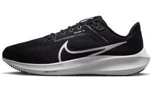 NIKE Men's AIR Zoom Pegasus 40 Wide Sneaker