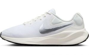 NIKE Women's W Revolution 7 Running Shoes