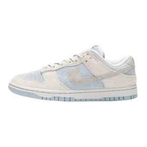 Nike Women's Dunk Low Sneaker