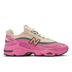 New Balance Unisex 1000 in Pink/Beige Leather