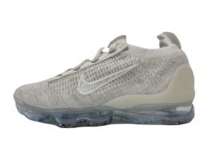 Nike Women's W AIR VAPORMAX 2021 FK Sneaker