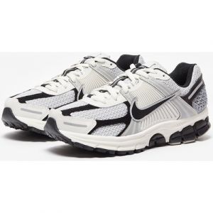 Nike Sportswear Womens Zoom Vomero 5