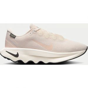 Nike Women's Motiva Gore-Tex Shoes - Guava Ice/Pale Ivory/Sail - UK 6.5 - Pink