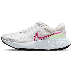 Nike Women's ZoomX Invincible Run Flyknit Sneaker