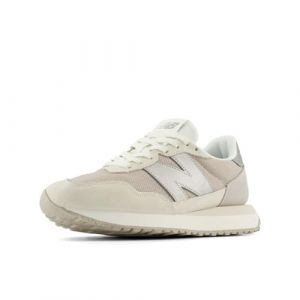 New Balance Women's 237 Sneaker