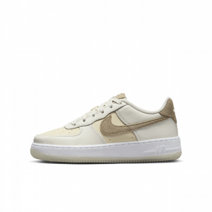 Nike Air Force 1 LV8 5 Older Kids' Shoes - White