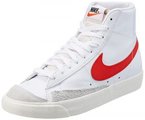 NIKE Women's W Blazer MID '77 Sneaker