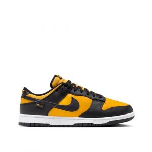 Nike Men's Dunk Low Sneaker