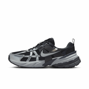 Nike V2K Run Women's Shoes - Black - Recycled Content Minimum