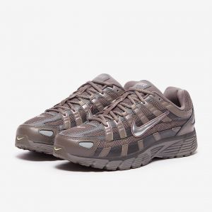 Nike Sportswear P 6000