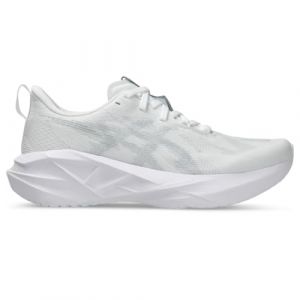 ASICS Women's Novablast 5 Sneaker