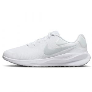 NIKE Men's Revolution 7 Sneaker