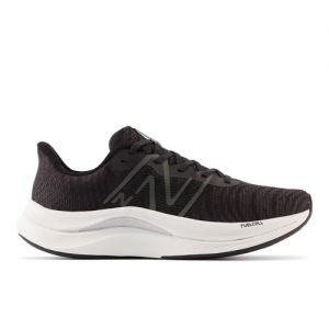 New Balance Men's FuelCell Propel v4 in Black/White Synthetic, size 12.5