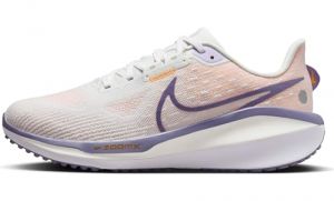 Nike Women's Vomero 17 Running Shoe