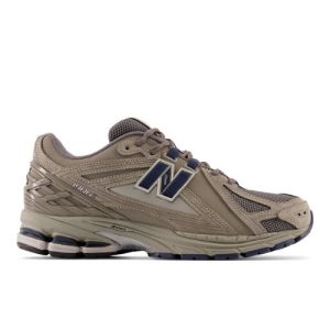 New Balance Men's 1906R in Grey/Blue Leather, size 12.5