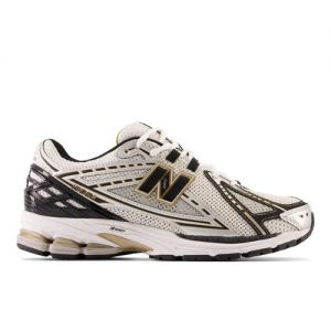 New Balance Men's 1906R in Grey/Brown Synthetic, size 12.5