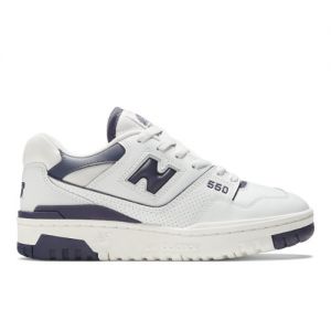 New Balance Women's 550 in White/Purple Synthetic, size 3 Narrow