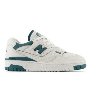 New Balance Women's 550 in Grey/Green Leather, size 8 Narrow