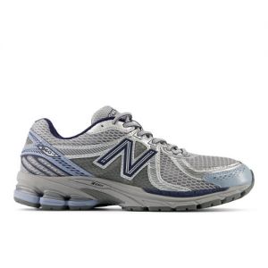 New Balance Men's 860v2 in Grey/Blue Synthetic, size 4